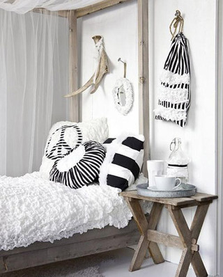 北欧卧室几何图案抱枕装饰图片