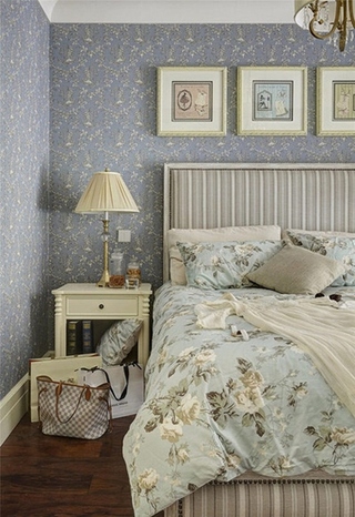 法式风格三居室设计卧室壁纸效果图