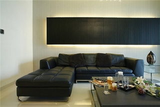 现代简中式客厅 黑色皮艺沙发设计
