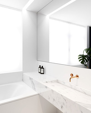 纯白简洁主义 卫生间洗手台设计