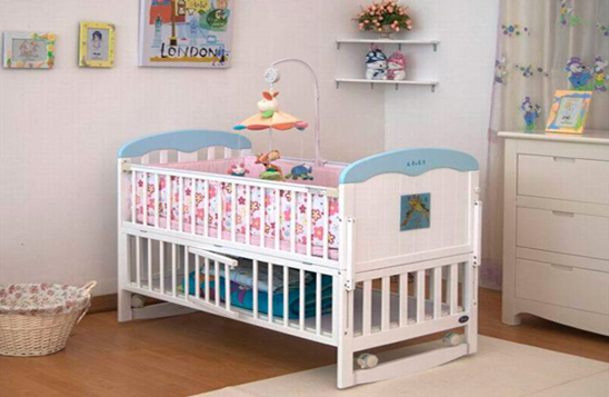 婴儿床品牌排行榜 怎样可以挑选到安全的婴儿床