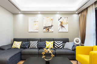 现代新中式客厅 沙发照片墙设计