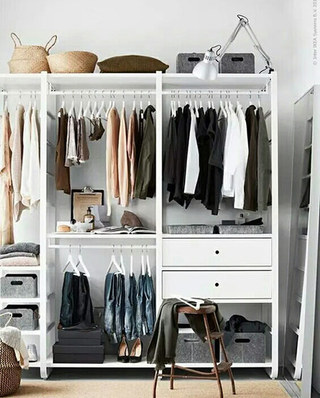卧室简洁时尚衣柜设计图