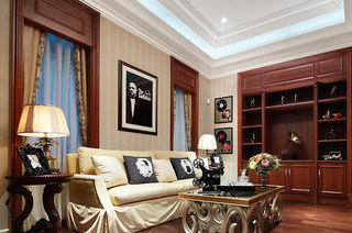 欧式古典风格样板房布艺沙发图片