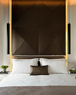 89平样板房装修卧室床头设计