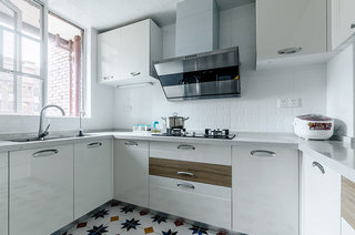 107平北欧风格三居厨房设计图