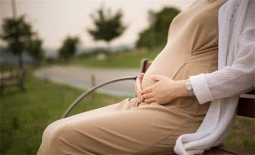 怀孕2周的症状是什么 怀孕早期要补充什么营养