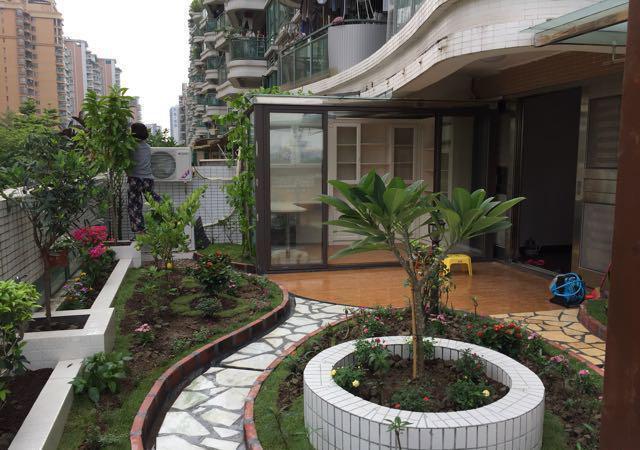 福州刘先生把自家露台改造成空中花园，这装修也是没谁了，赞一个！