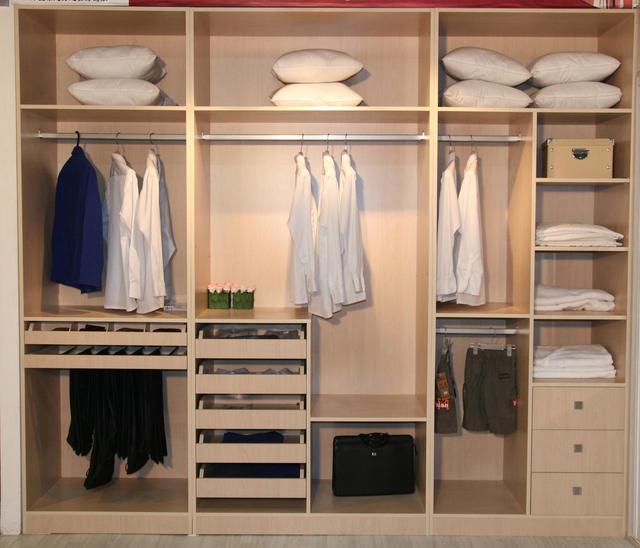 小户型衣柜这样设计实在太赞了，应有尽有还省空间！