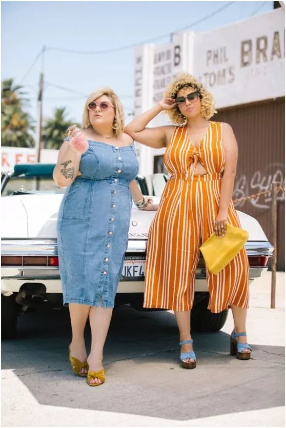 mason和gabi gregg是美国知名的超大尺码服装时尚博主她们知道,肥胖