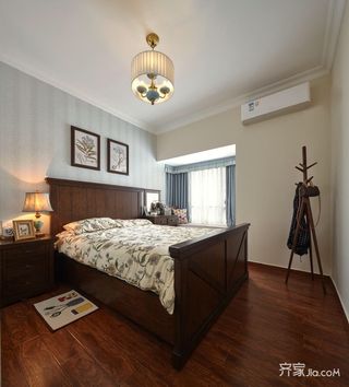 125平美式风格三居卧室装修效果图