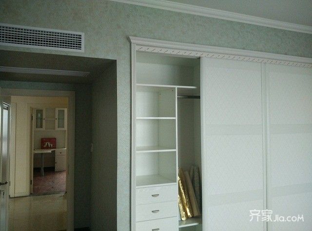 5-10万装修,三居室装修,110平米装修,欧式风格,卧室,白色,衣柜