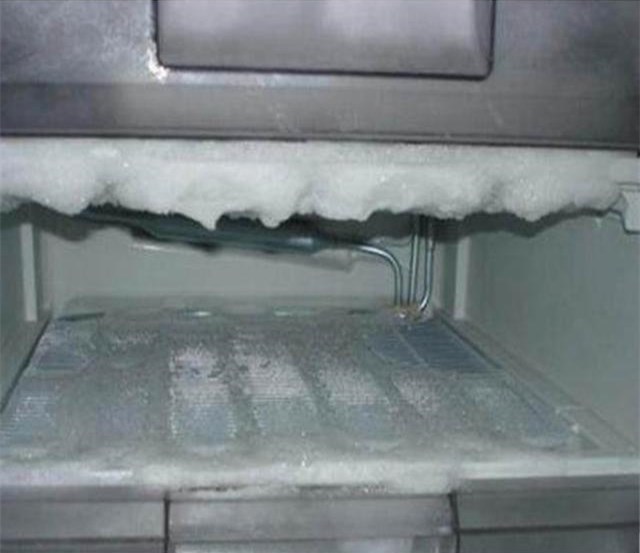 冰箱结冰万万不能大意，超级费电，用上这招，冰箱永不结冰！