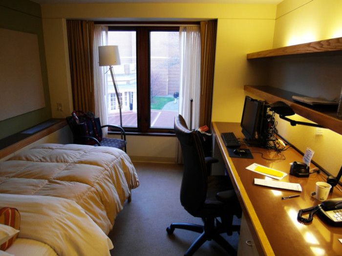 哈佛大学男生宿舍图片