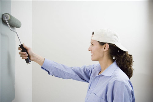  粉刷墙壁步骤有哪些 粉刷墙壁多少钱一平方兴东小产权房