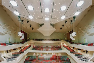 大琥珀音乐厅设计效果图