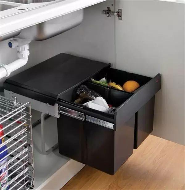 厨房里的垃圾箱，现在流行这样设计！