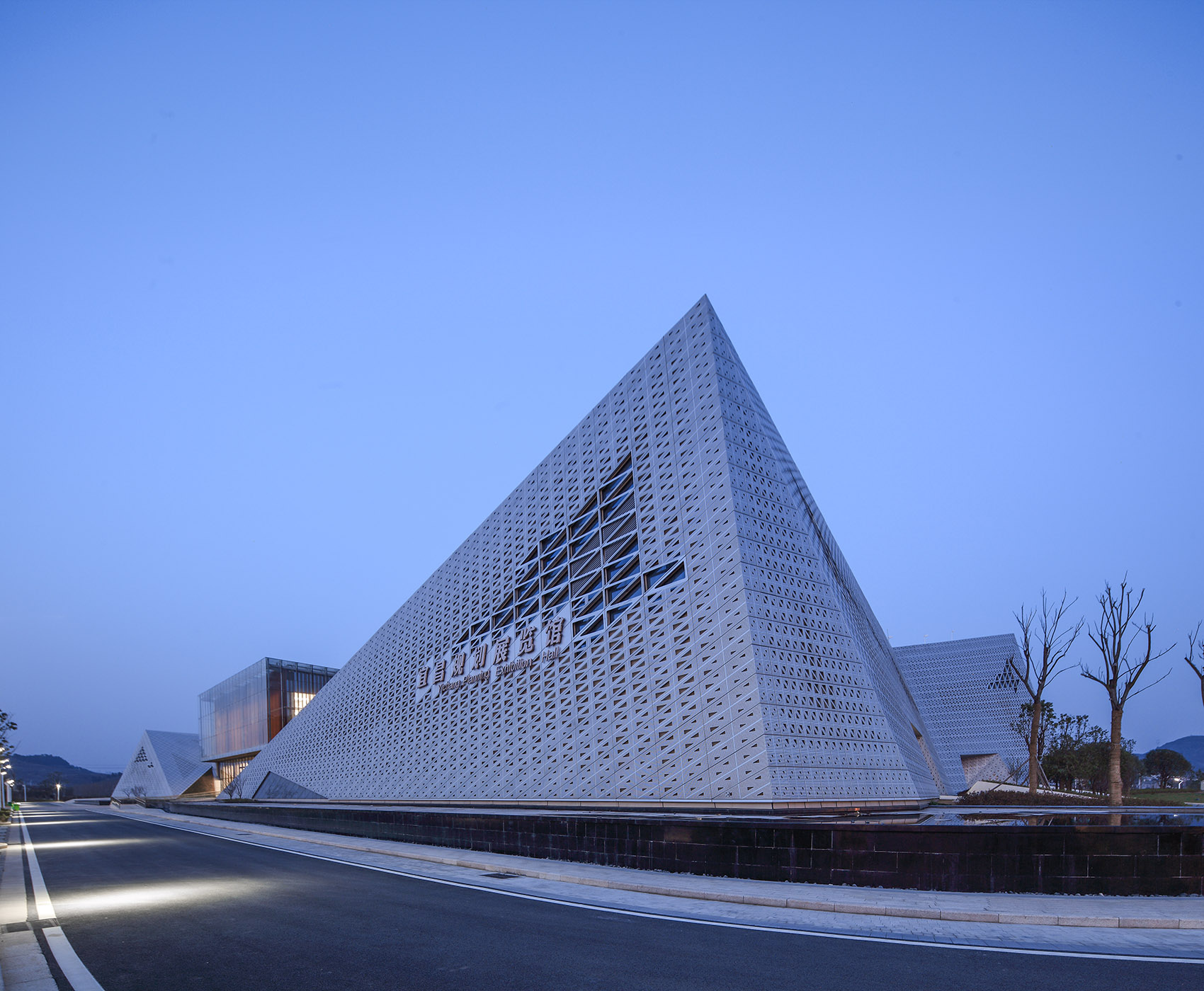 宜昌规划展览馆外观设计效果图