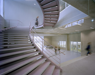 教学楼楼梯设计效果图
