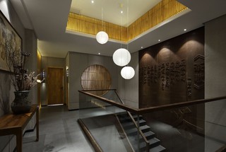 新中式茶庄楼梯空间装修效果图