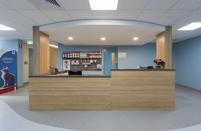 宠物医院前台装修效果图2/9