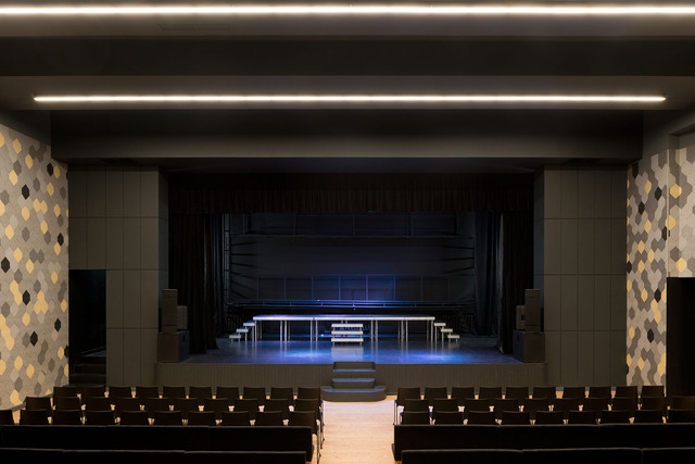 演出场馆装修效果图1/7