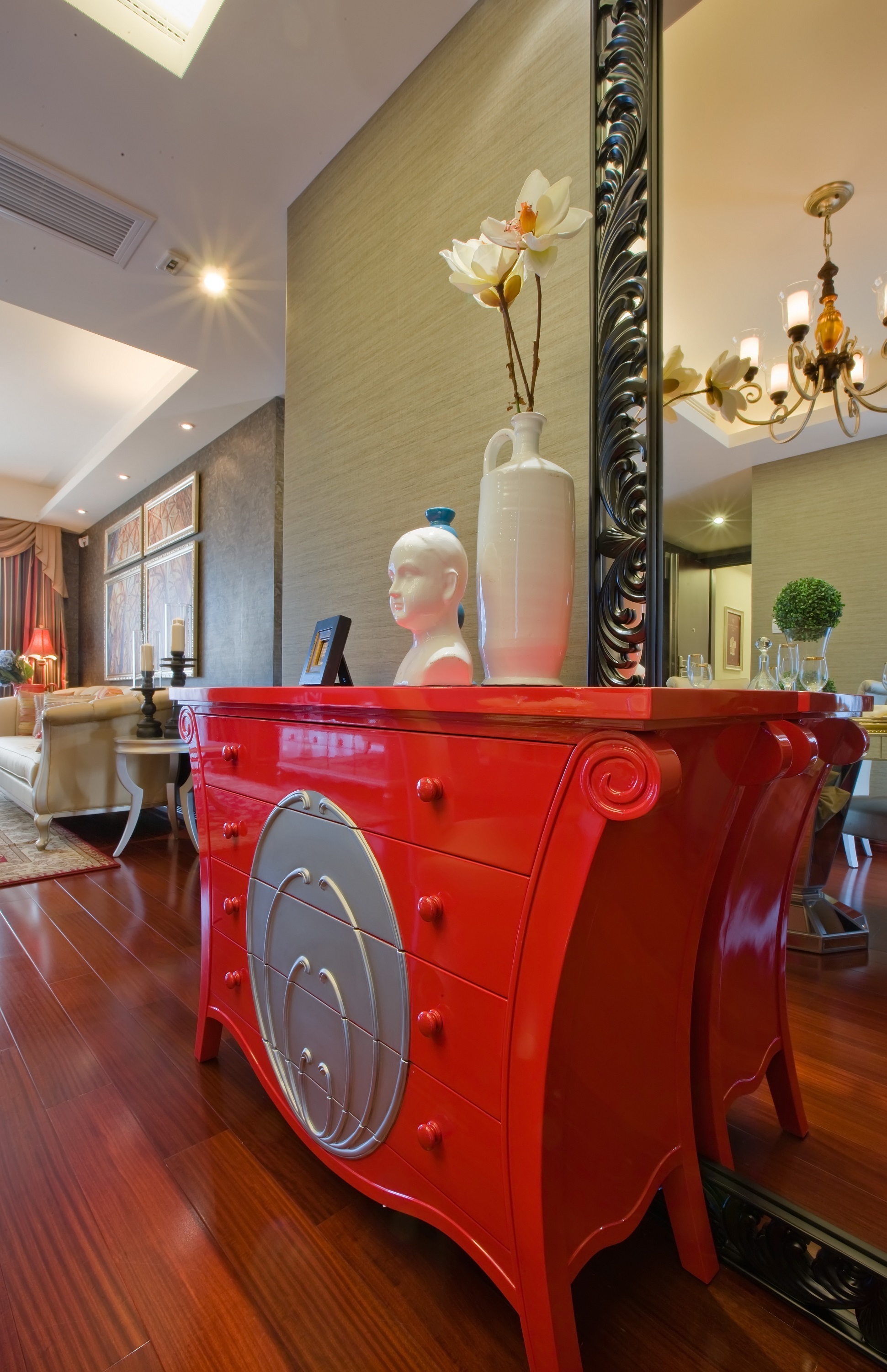 三居室装修,120平米装修,简欧风格,20万以上装修,红色,玄关柜