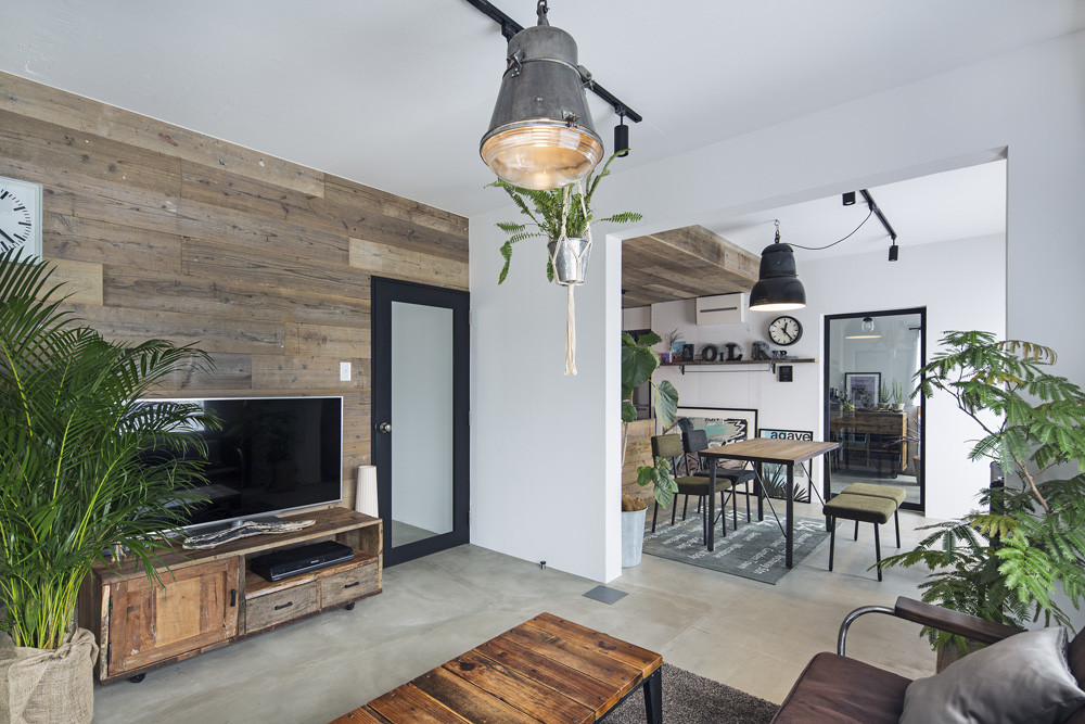 5万130平米混搭三房装修效果图,天鹅湾130平旧木工业风装修案例效果图