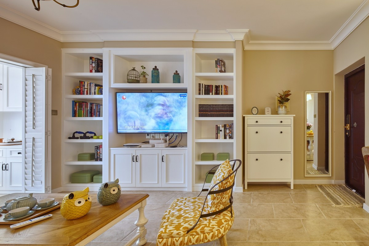 二居室简美风格电视墙装修效果图