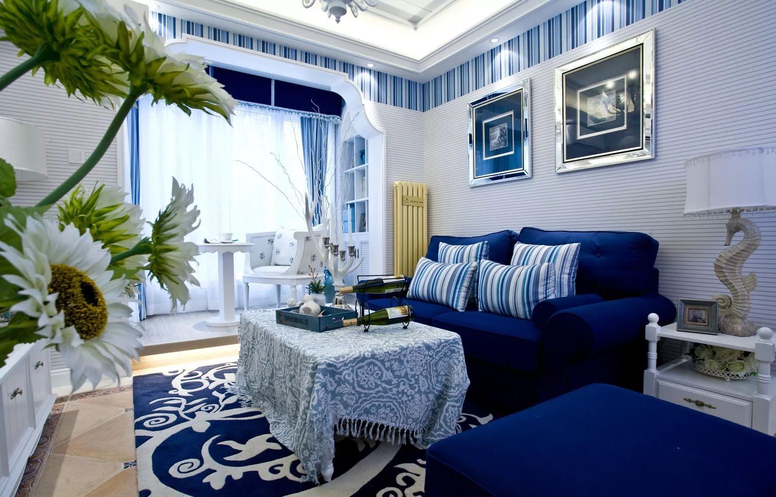 10-15万装修,三居室装修,地中海风格,120平米装修,客厅,沙发,蓝色