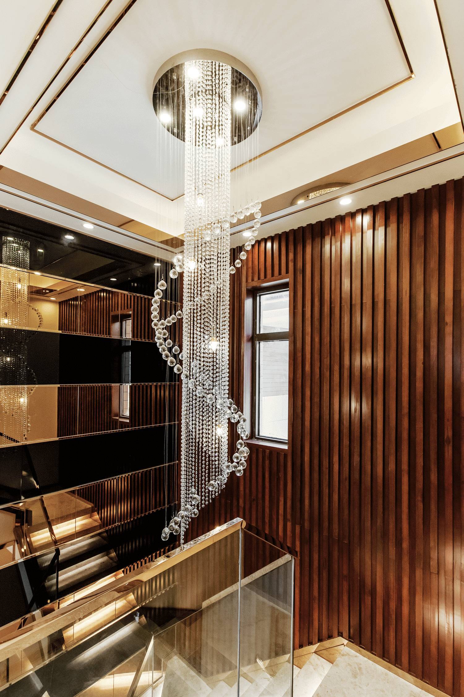 2023欧式古典餐厅水晶灯设计图片大全_装信通网效果图