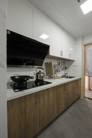 日式风格三居厨房装修效果图