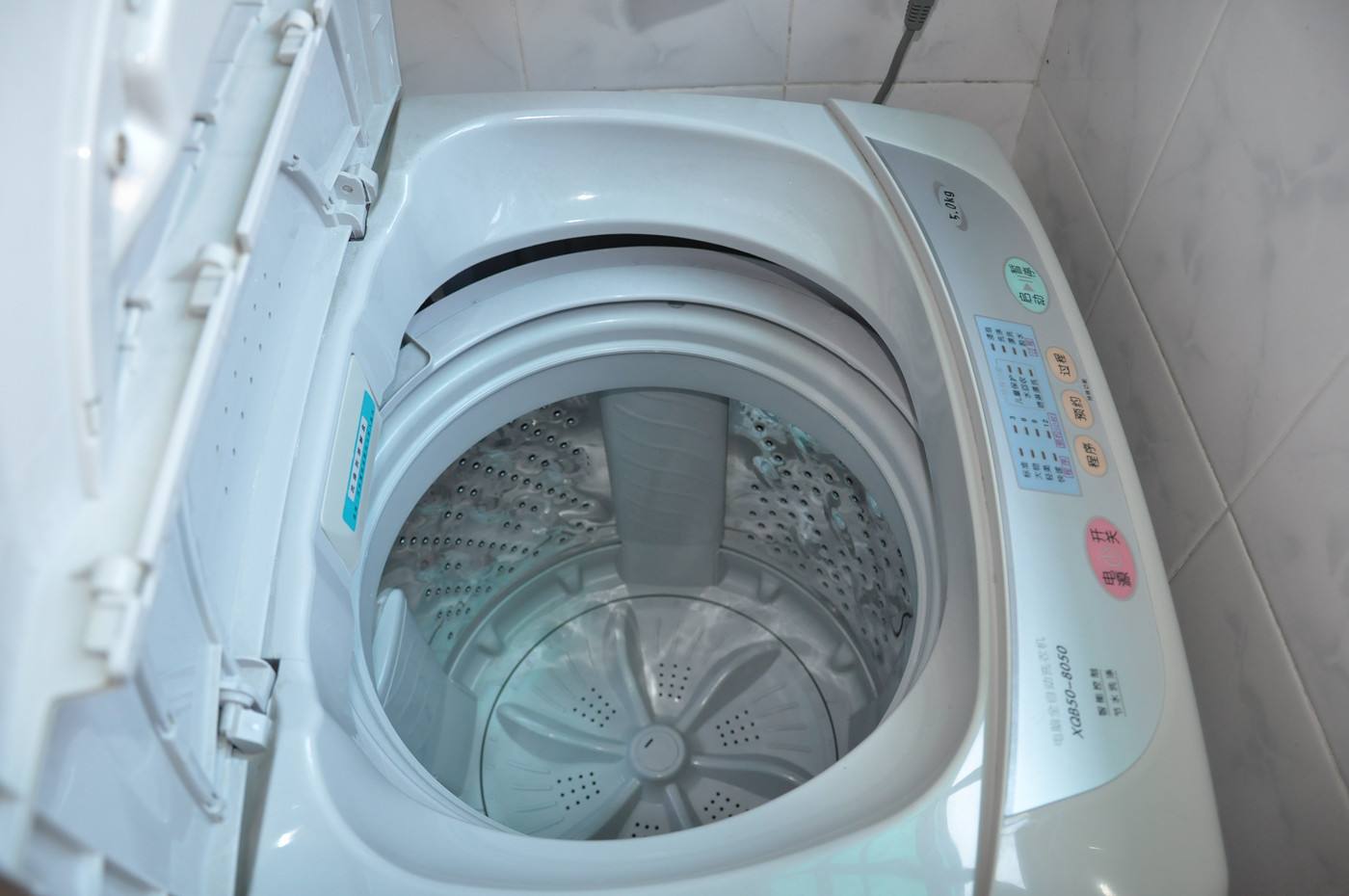 洗衣机不能脱水的原因 洗衣机选购指南