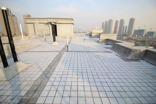 屋顶铺瓷砖能防水吗