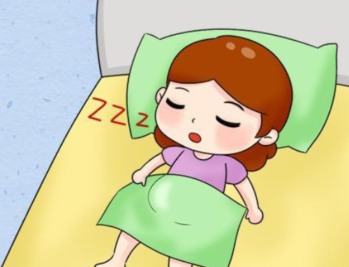 孕中期睡觉姿势图片